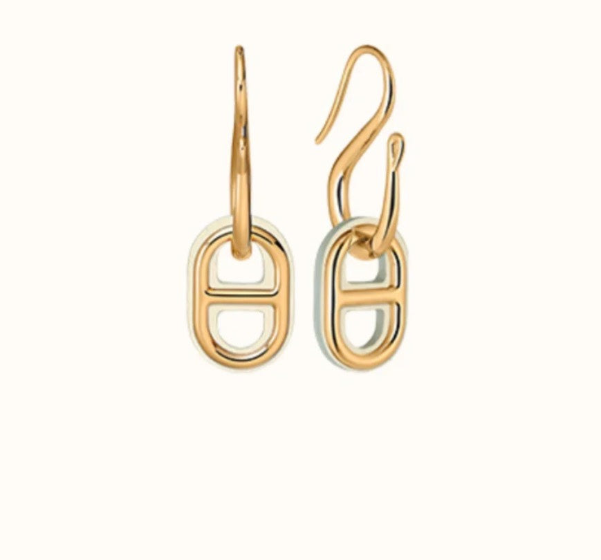 [AW]HM O'MAILLON GOLD EARRINGS