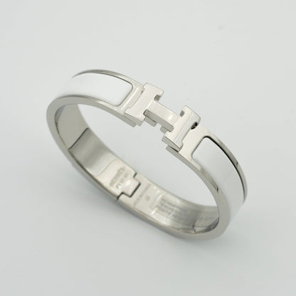[AW]H WHITE BRACELET