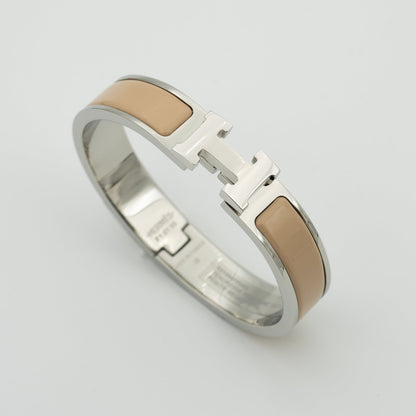 [AW]H GREY BRACELET