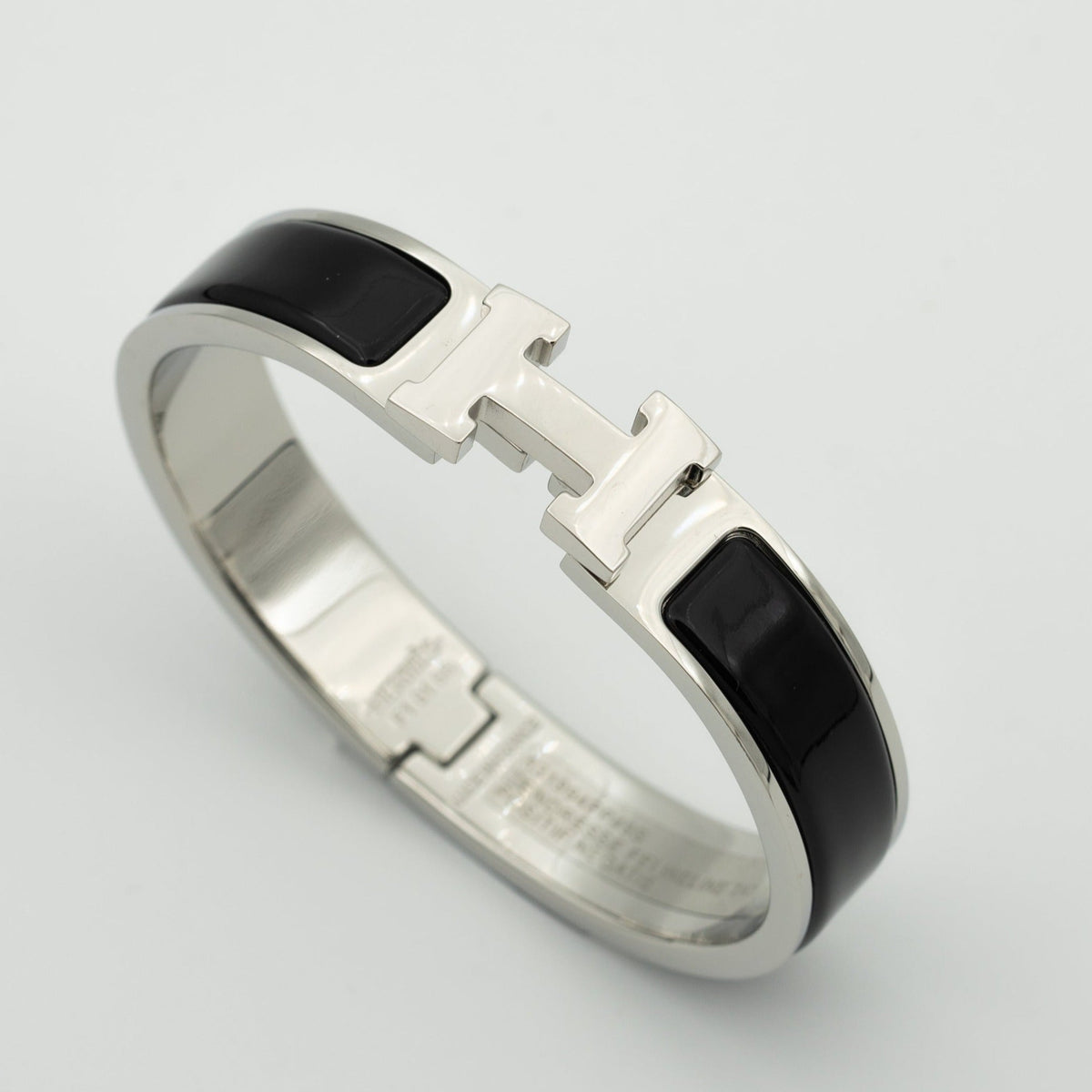 [AW]H BLACK BRACELET