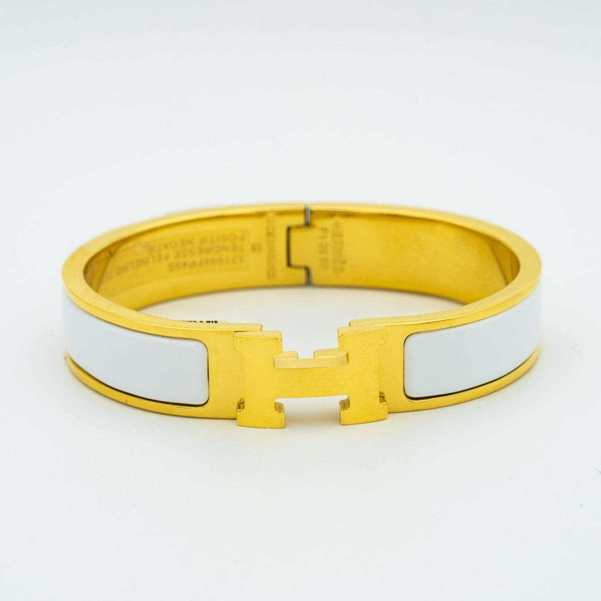 [AW]H WHITE BRACELET