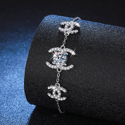 [AW]CLASSIC INTERLOCKING MOISSANITE BRACELET