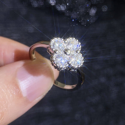 [AW]ELEGANT FOUR-LEAF CLOVER MOISSANITE RING