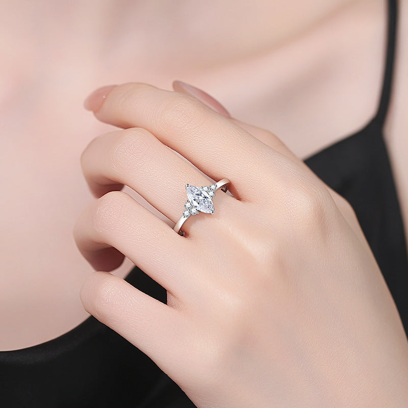 [AW]ELEGANT MARQUISE CUT MOISSANITE RING WITH SIDE ACCENTS