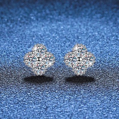 [AW]ELEGANT FOUR-LEAF CLOVER MOISSANITE STUD EARRINGS
