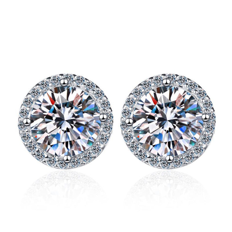 [AW]CLASSIC 4-PRONG ROUND MOISSANITE STUD EARRINGS