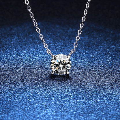 [AW]CLASSIC FOUR-PRONG SOLITAIRE MOISSANITE NECKLACE