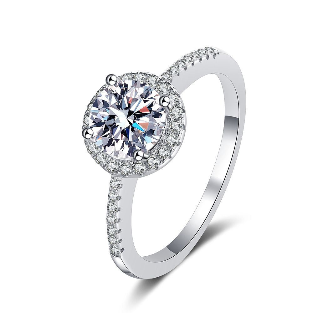 [AW]RADIANT ROUND HALO MOISSANITE ENGAGEMENT RING