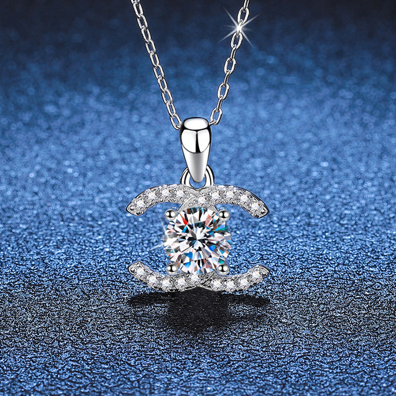 [AW]CLASSIC INTERLOCKING MOISSANITE PENDANT NECKLACE