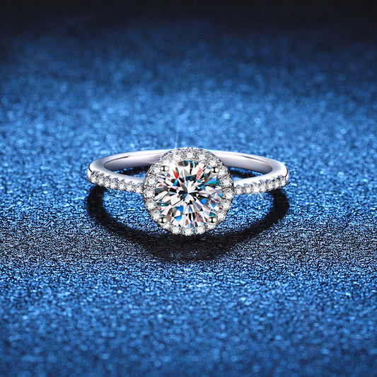 [AW]RADIANT ROUND HALO MOISSANITE ENGAGEMENT RING