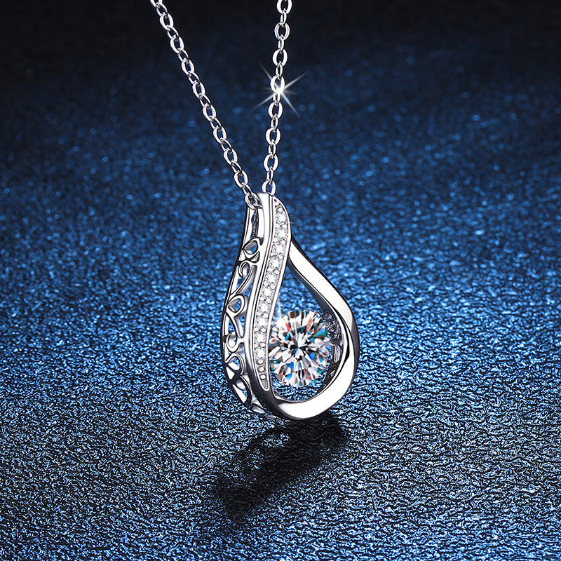 [AW]DANCING WATER DROP MOISSANITE NECKLACE