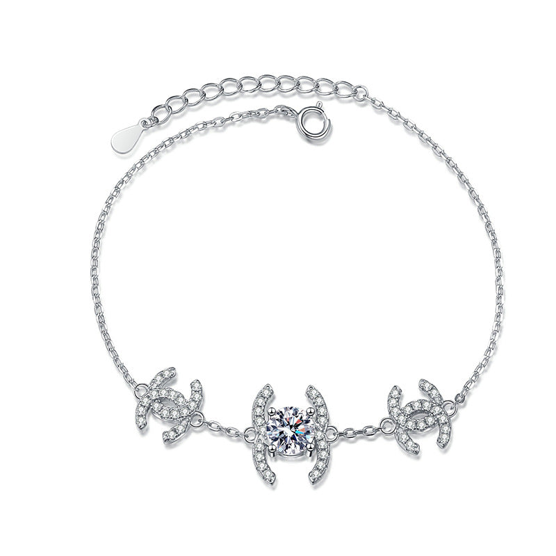 [AW]CLASSIC INTERLOCKING MOISSANITE BRACELET