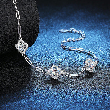 [AW]TRIPLE-CLOVER MOISSANITE BRACELET
