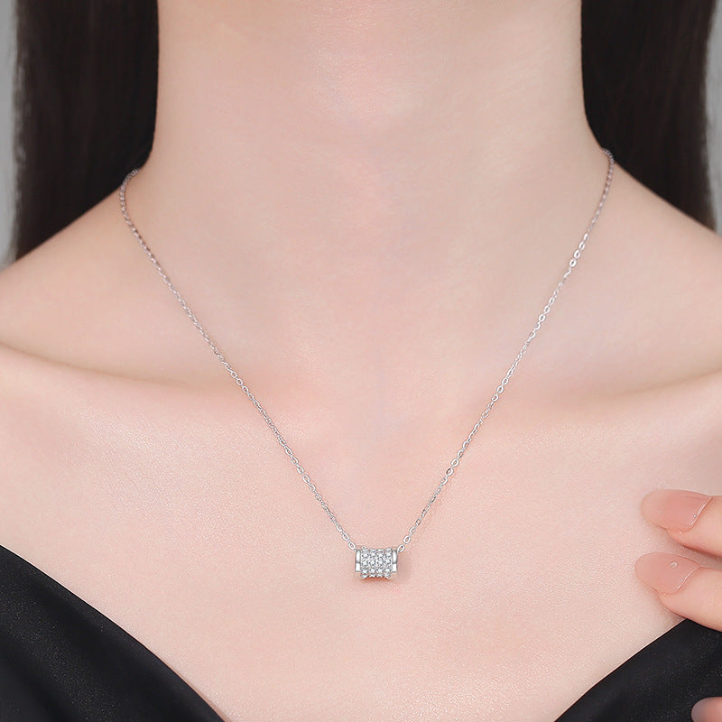 [AW]FULL-PAVE "HOURGLASS" MOISSANITE NECKLACE