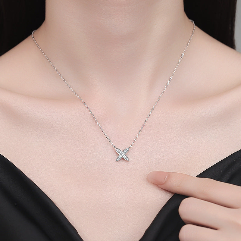 [AW]MODERN X-SHAPE PAVÉ MOISSANITE NECKLACE
