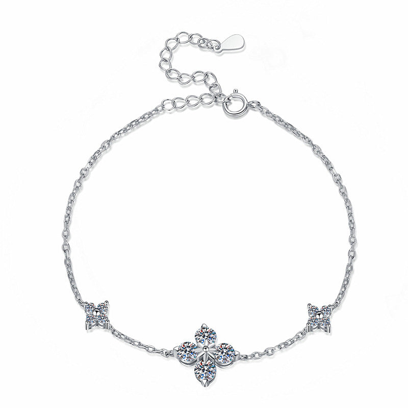 [AW]CLOVER LUCKY CHARM MOISSANITE BRACELET
