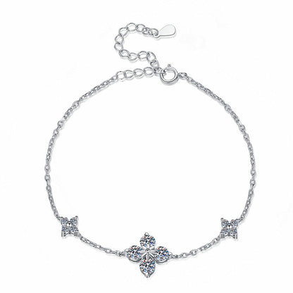 [AW]CLOVER LUCKY CHARM MOISSANITE BRACELET