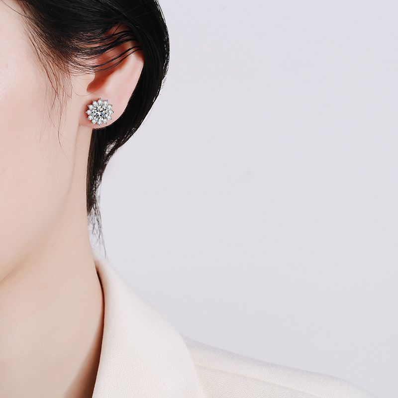 [AW]BLOOMING SUNFLOWER MOISSANITE STUD EARRINGS