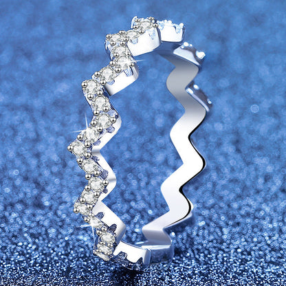 [AW]CHIC WAVY MOISSANITE ETERNITY RING
