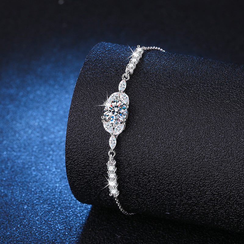 [AW]BLOOMING STAR-FLOWER MOISSANITE BRACELET