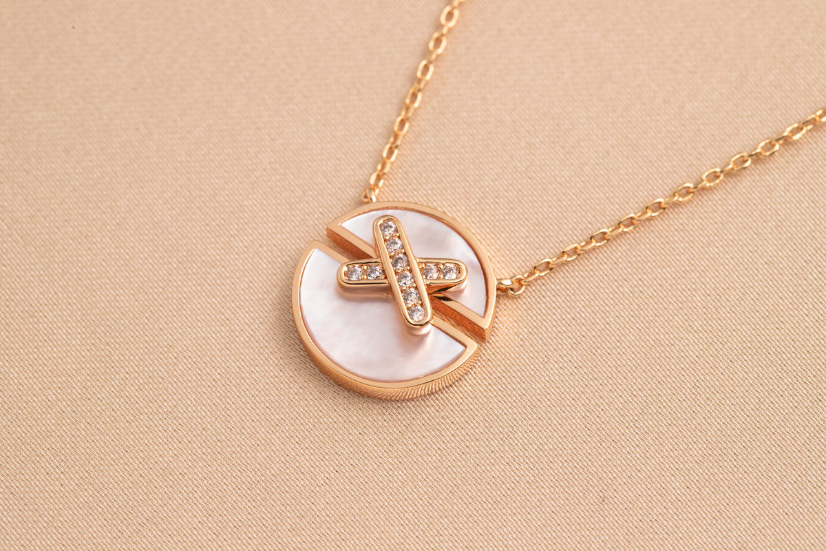 [AW]JEUX DE ROSE GOLD DIAMOND NECKLACE