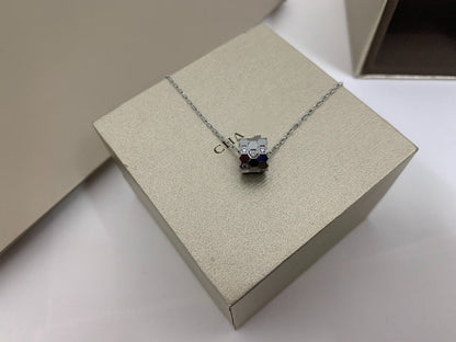 [AW]BEE LOVE DIAMOND NECKLACE