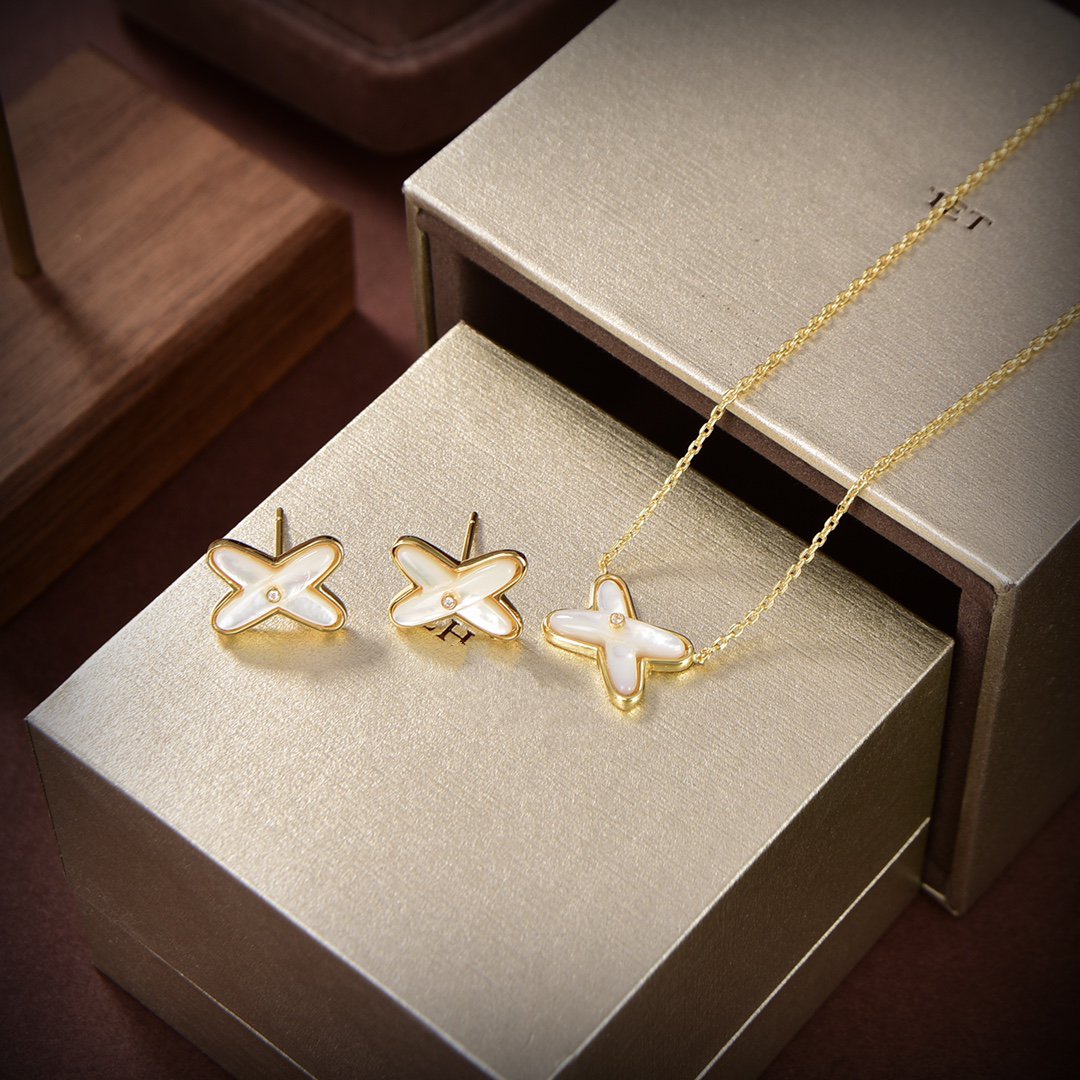 [AW]JEUX DE WHITE MOP GOLD DIAMOND EARRINGS