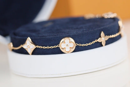 [AW]LEAF CLOVER BRACELET