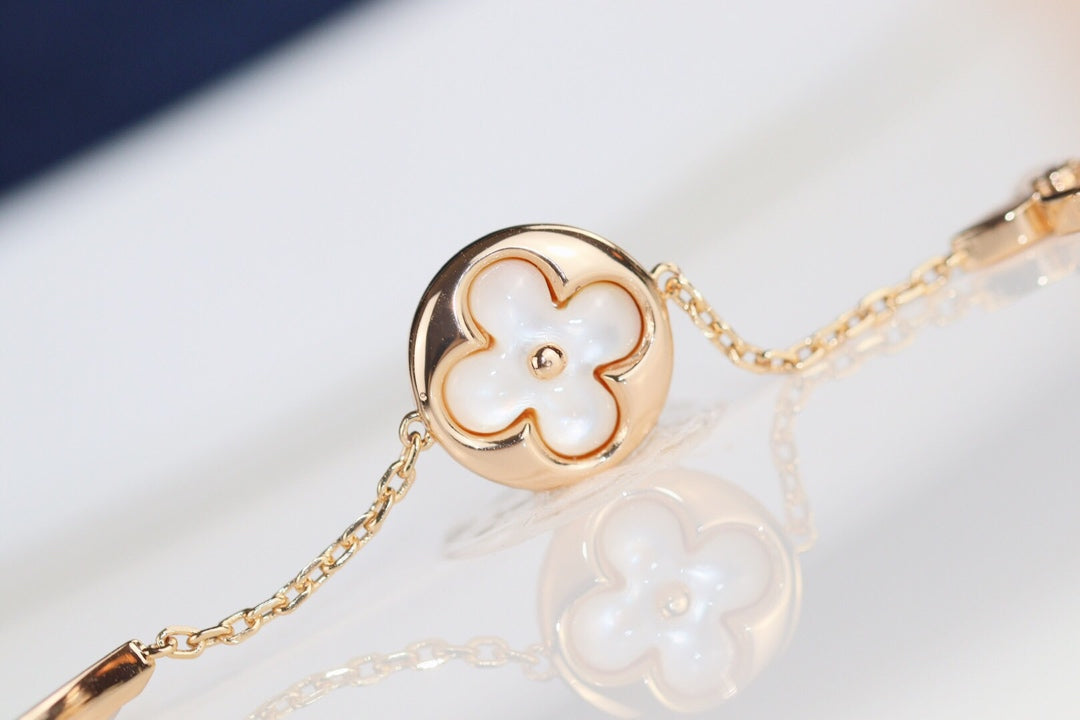 [AW]LEAF CLOVER BRACELET