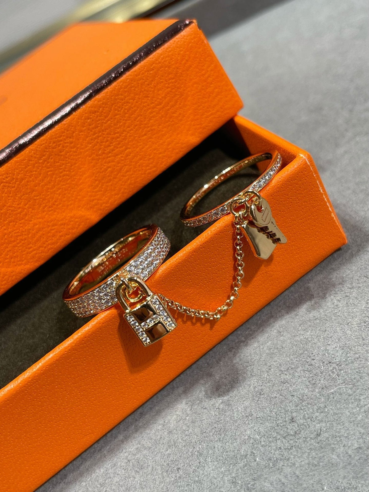 [AW]HM KELLY CLOCHETTE DOUBLE RING IN  WITH DIAMONDS