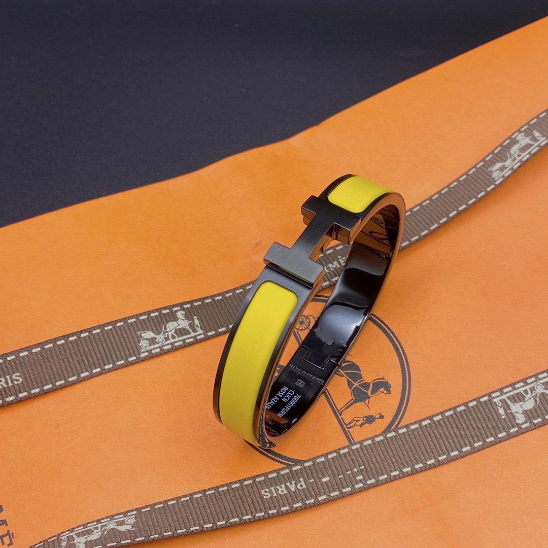 [AW]CLIC HM SO BLACK YELLOW BRACELET
