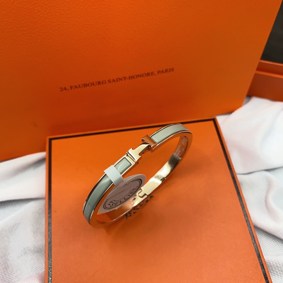 [AW]CLASSIC HM CLIC GREEN 8MM ENAMEL BRACELET