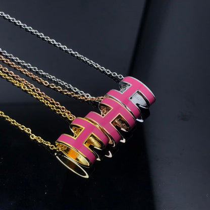 [AW]H NECKLACE PINK