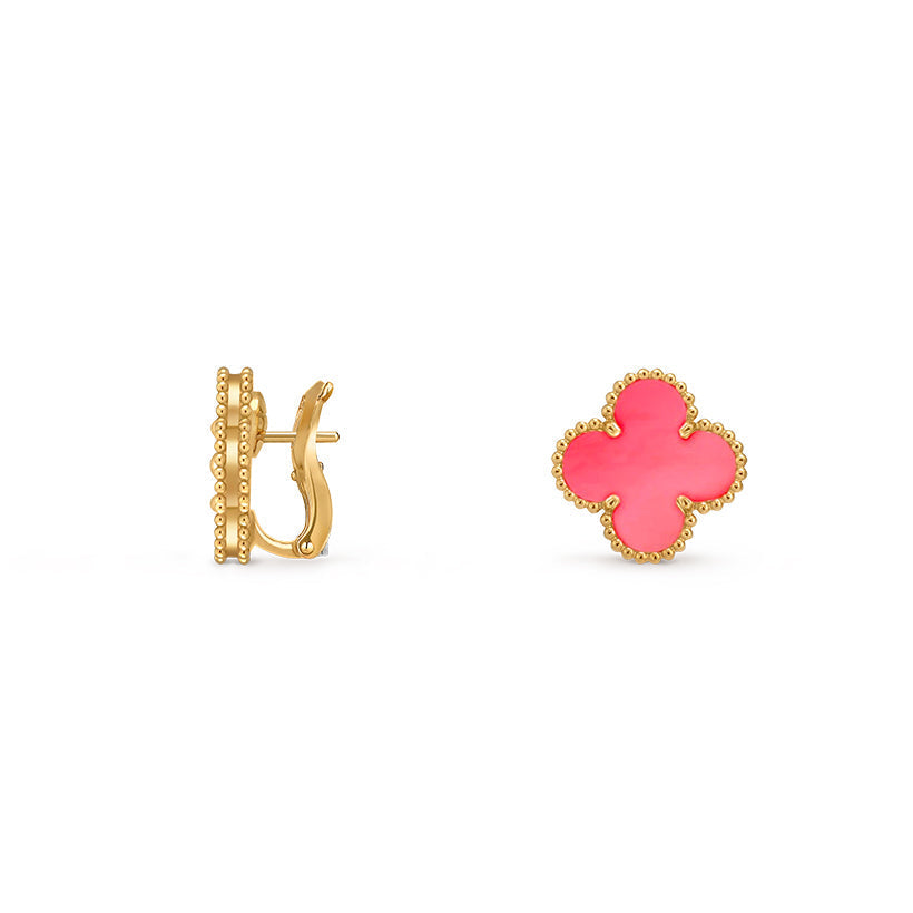 [AW]15MM CLOVER FLOWER STUD EARRINGS GOLD COLLECTION