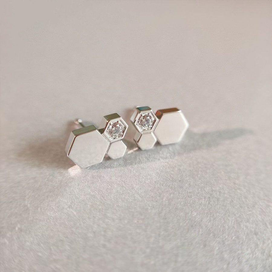 [AW]BEE LOVE SILVER DIAMOND EARRINGS